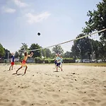 In Limburg With Private Playground 罗赫尔