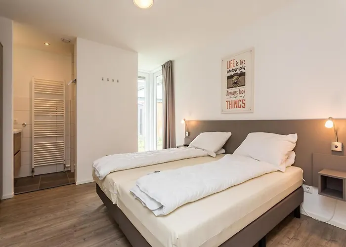 In Limburg With Private Playground * Roggel