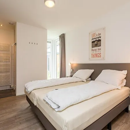 In Limburg With Private Playground * Roggel